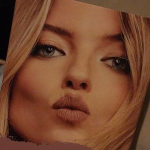 Meet your Posher, Sonia